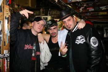 Jamey Jasta (Hatebreed), Q-Unique & Mr. Kaves (Lords Of Brooklyn) backstage @ cbgb's 2005
