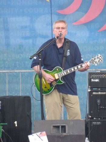 Jeff on stage at the 2015 World Police & Fire Games

