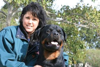 A dear friend, Dr. Raven Novak, DVM and her hearing service dog, Carl. She showed with us at Eukanuba. Just look at that head!!
