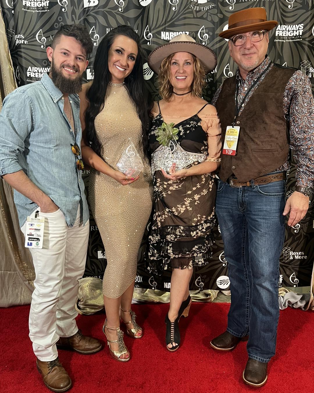Peavey® Celebrates 2019 Academy of Country Music Awards-Nominated