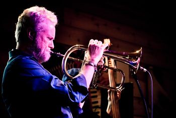 Photo by Dennis Browne https://dennisbrowne.smugmug.com/Bluesette-Bruce-Gallagher/
