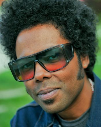 Alex Cuba
