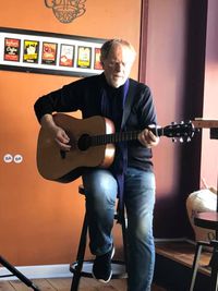 Living Room Open Mic Hosted by Larry Ahearn with featured artist Jack Murray