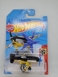 2017 Mattel Hot Wheels Mad Propz HW Daredevils Airplane
