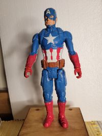 Marvel Captain America Avengers 2018 Titan Hero Series 11.5" Action