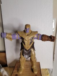 Hasbro Marvel Avengers: Endgame Titan Hero Thanos 12-inch