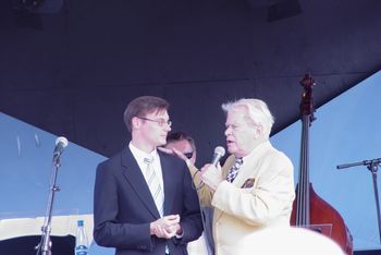 Receiving a Scholarship from from Lasse Lönndahl 2007
