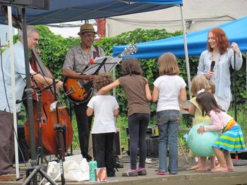 Ken Filiano, Michael Howell: Red Hook Jazz Festival, 2011
