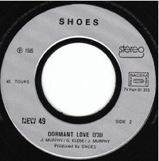 Label for "Dormant Love", the B-side of the French single "Will You Spin For Me?"in 1985 on New Rose Records.

