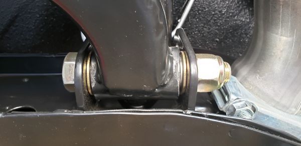 ermish racing - REAR SUSPENSION