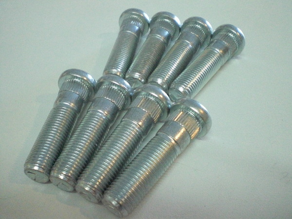 【国内発送】Rise And Shine Studs Front Sway Bar Bushings - 23 mm | NIssan 280ZX | 7.5104