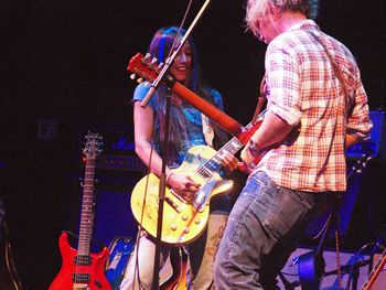 Dueling guitars!
