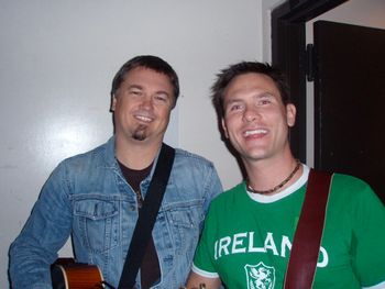 Edwin McCain and Frank Kovac after the set
