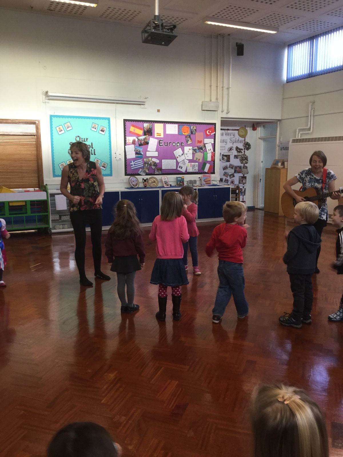 Sing with Piccolo Piccolo's School