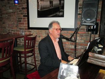 Playing solo - Aperitivo Bistro in Schenectady
