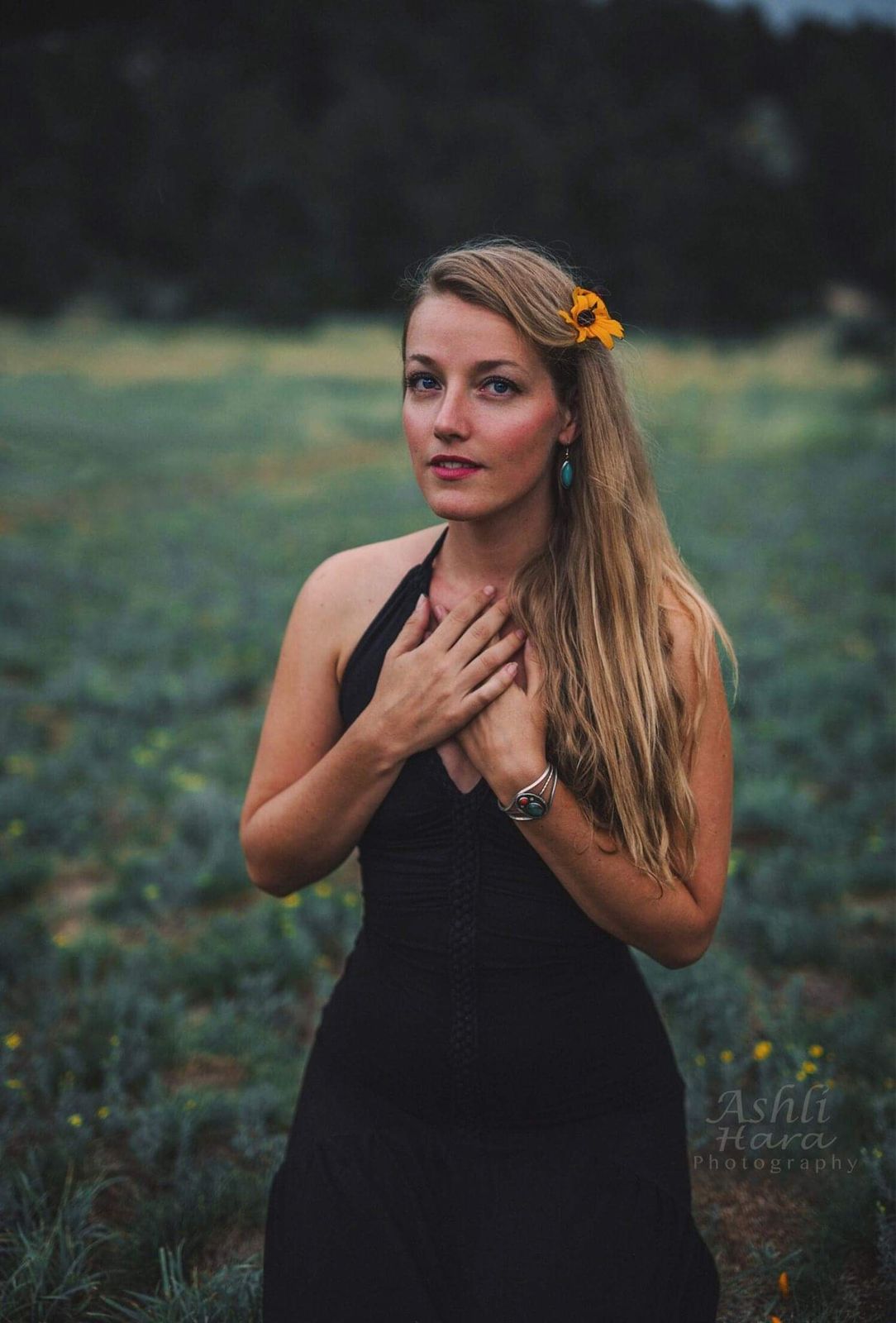 Gabrielle Louise Photos