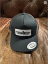 Black SE logo trucker hat