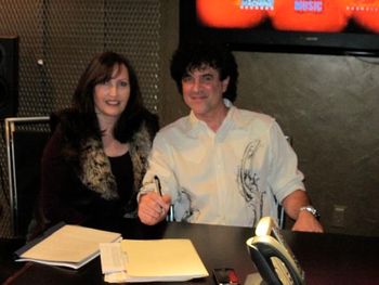 Signing my pub deal with Scott Borchetta at Big Machine Records
