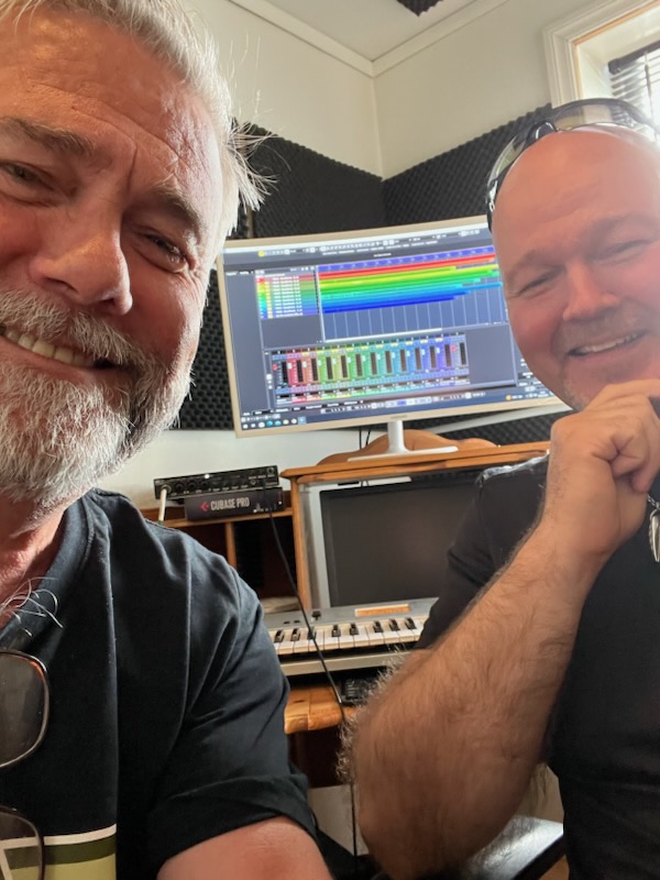 Nils Frode Vindenes & Terje Eide in Home Studio