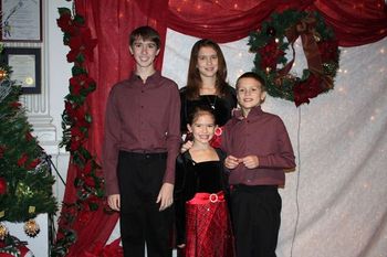 Engstrom Kids Join the Celtic Christmas Show 2010
