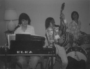 Philip's first band "Deja Vu" with brother Habib (piano) and John Stamos (drums)
