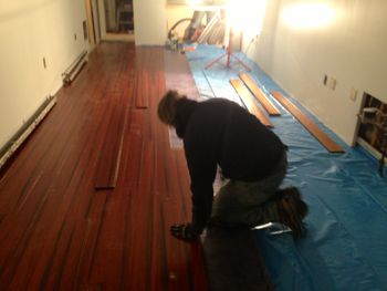 Laying the floor
