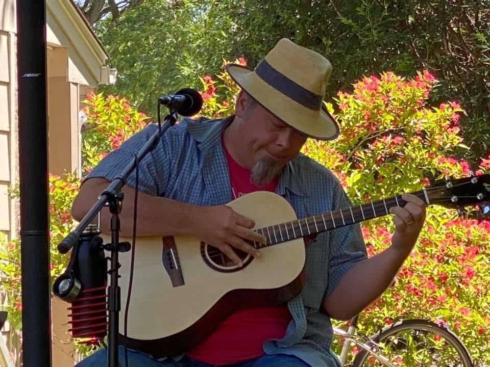 House concert in Northfield, MN - June 2021 (photo by Penny Hillerman)