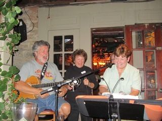 Dean, Rita, & Lyn at Blind Lemon
