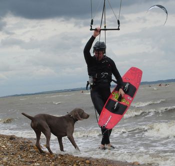 Helping Glenn to Kite surf

