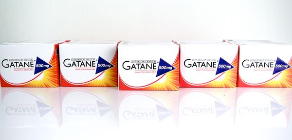 Édition Collector Boîte de Médicaments GATANE 500mg + Clé USB 4 Go + Notice + Dédicace