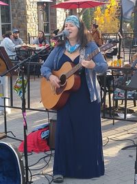 Leslie Ann Oliver Browning Live Music Sunset Plaza for TMVOA 