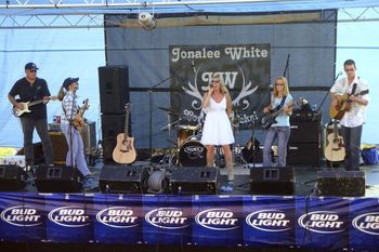 I know never to wear a white dress to a dirt racetrack again! :)
