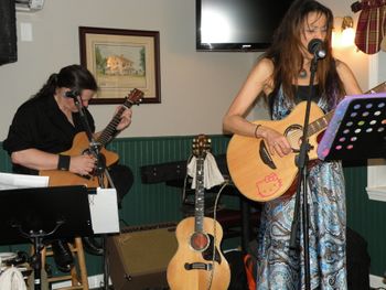 Mollys Inn,  South Hampton, NJ with Gregg Parker
