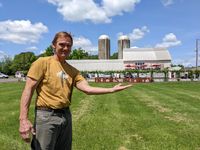 James Lauchmen @ Bishop Estate Vineyard and Winery (Company Valentine Event)