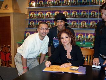 Rolando, Baby Jay and Gloria Estefan!
