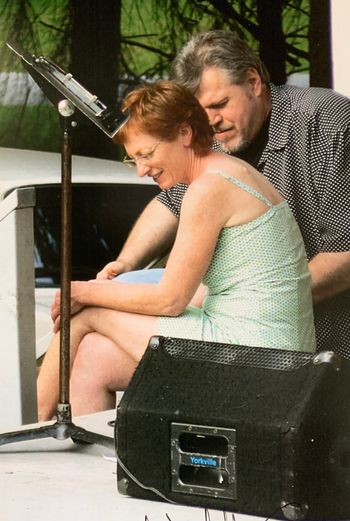 Katherine Wheatley, Wendell Ferguson at Field Cote Museum Concert
