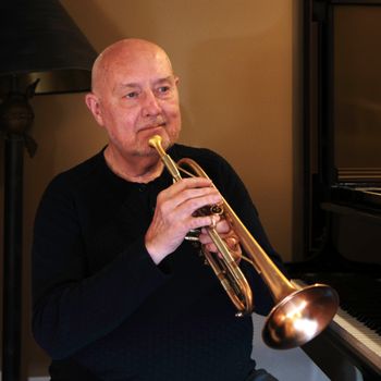 Tom with his A.R. Resonance Suprema Trumpet, Photo John Paquette
