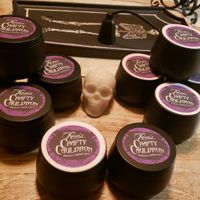 4 oz Cauldron Candle - Various Scents and Blends