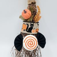 BESOM - M - Halloween 2022 - Kandy Kitty