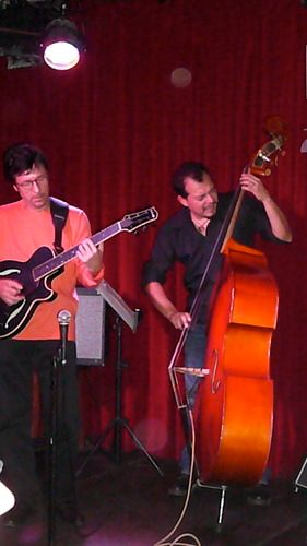 Luri Molina on bass at Zinco, Mexico City
