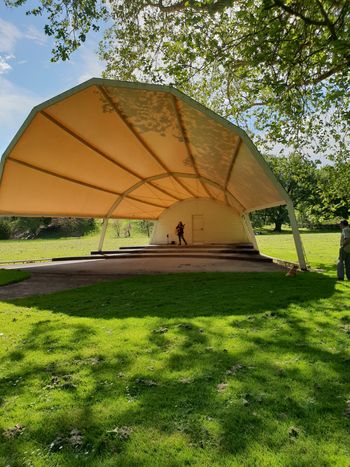 Shar playing in the Mossvale Park sexy sound shell, 2020.
