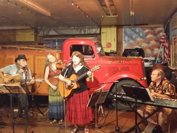 Old Del Dios Firehouse Concert, August 5, 2017
