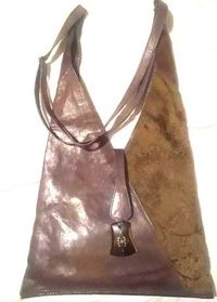  Leather V-Bag (Moss)