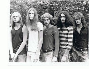 1972: This is right before Rich Wigstone joined the group. Lt - Rt. Dan Smith, Toby Hall (Shortly after this photo, Toby was replaced by Chris Gough), John Krahenbuhl, David Angel, Kent Cooper.
