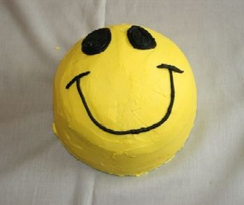 Smiley Face Ice Cream Cake
