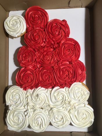 Santa hat cupcake cake
