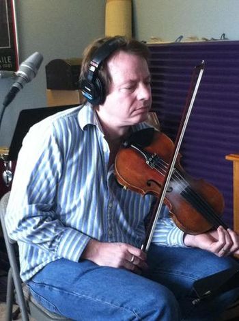 Stuart Duncan, fiddle
