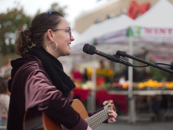 Woodstock Farmers Market 10-23-22
