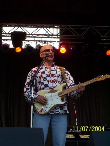 Mark playing his Tele/Strat, with Kinman pickups. Mark swore by them. The neck was like a baseball bat. Mark was always trying to get someone to make a neck like that, but it was never big enough! We took it into the House Of Guitars and they had never seen anything like it.
