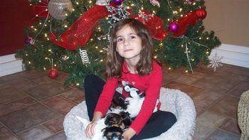 Julia is a great puppy setter!
